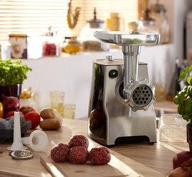 Как выбрать электрическую мясорубку для дома