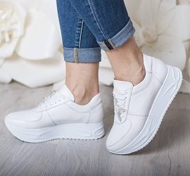 Cómo blanquear las suelas de zapatillas o zapatillas deportivas