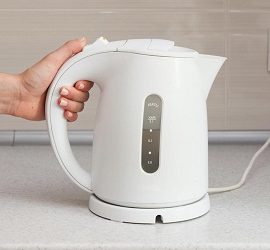 Электр шәйнекті өз қолыңызбен қалай жөндеуге болады Электр шәйнекті өз қолыңызбен қалай жөндеуге болады