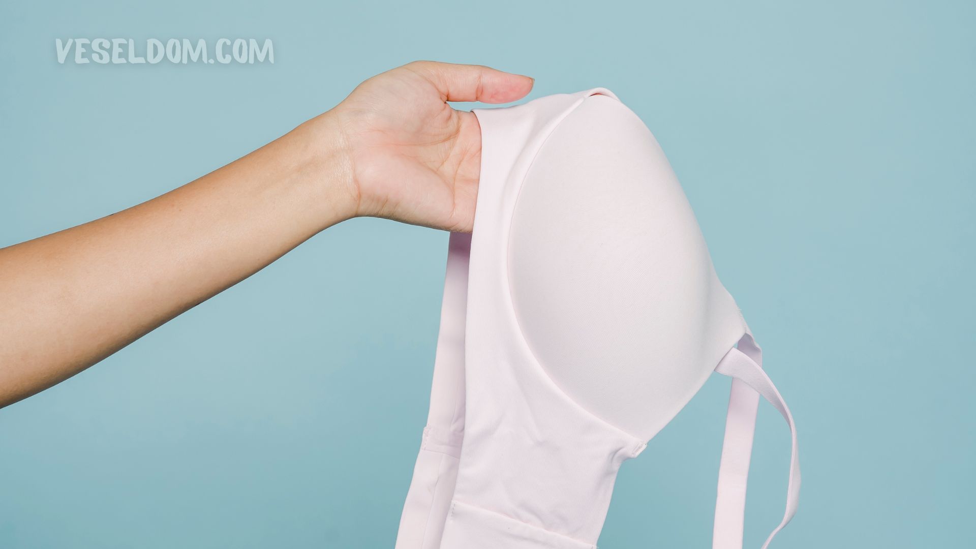 How to whiten white underwear